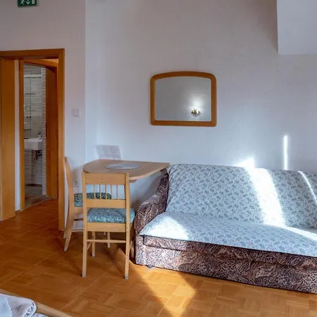 Gostisce Marin Miler Casa de hóspedes 3*